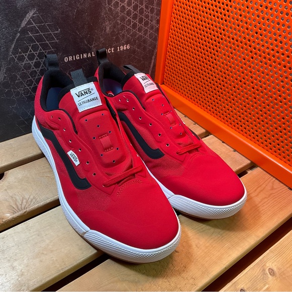 Vans Men's UltraRange EXO in Red - Picture 2 of 7